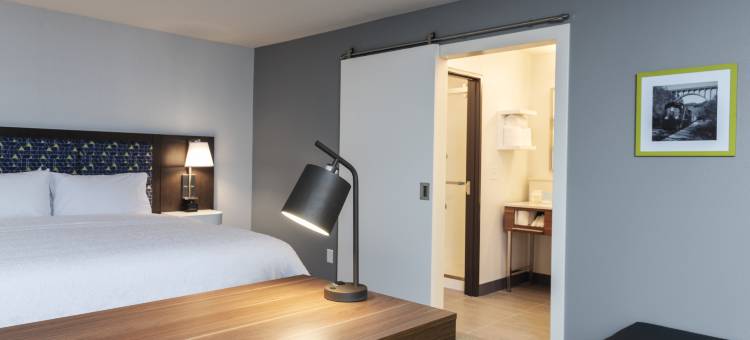 代顿森雅欢朋套房酒店(Hampton Inn & Suites Xenia Dayton)图片