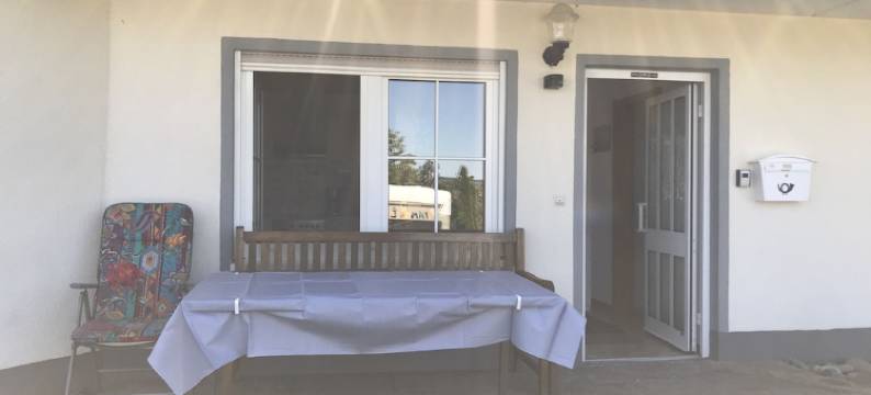 Vacation apartment near the lake图片