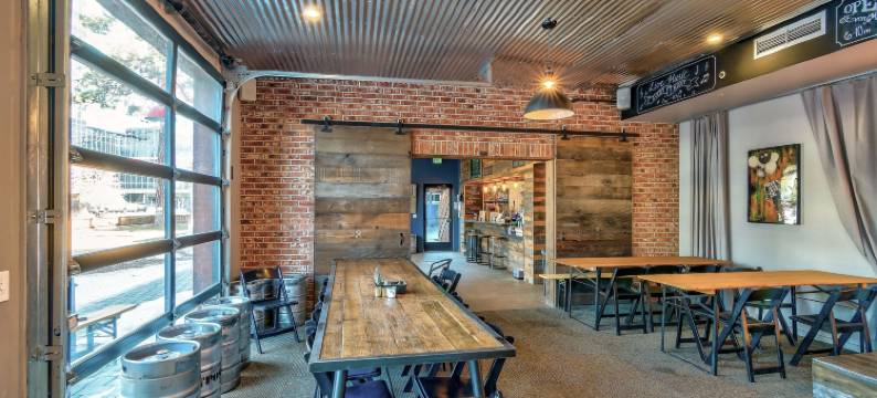 南太浩大本营酒店(Basecamp Tahoe South)图片