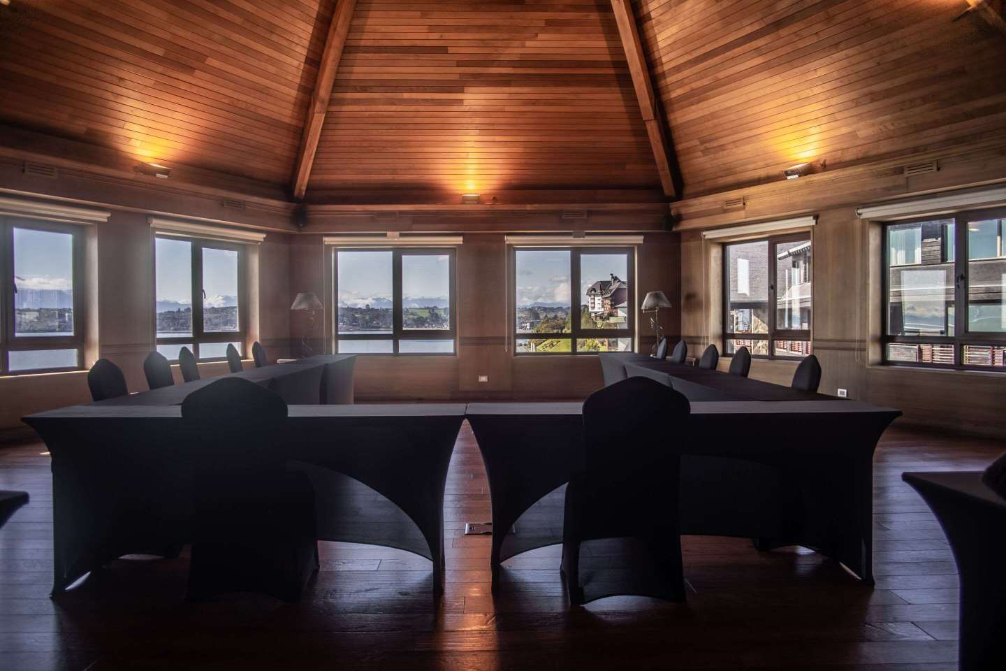 Radisson Hotel Puerto Varas Over view