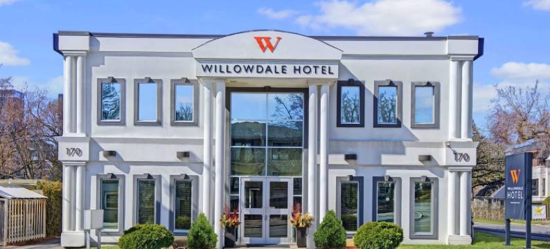 多伦多北约克威洛戴尔酒店(The Willowdale Hotel Toronto North York)图片