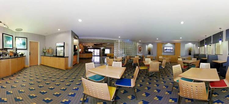 舒适套房酒店(Comfort Suites)图片