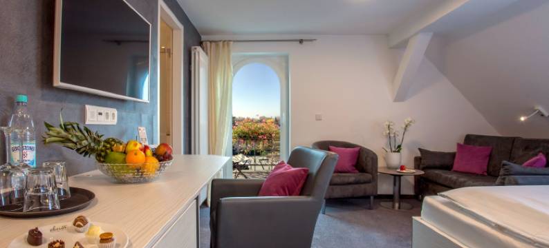 伯纳孔蒂特雷精品酒店(Ebner - Boutique-Hotel & Konditorei)图片