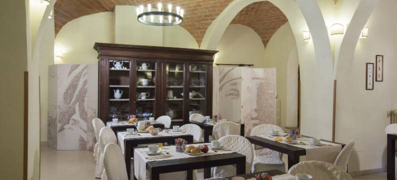 阿尔玛多莫斯酒店(Hotel Alma Domus)图片