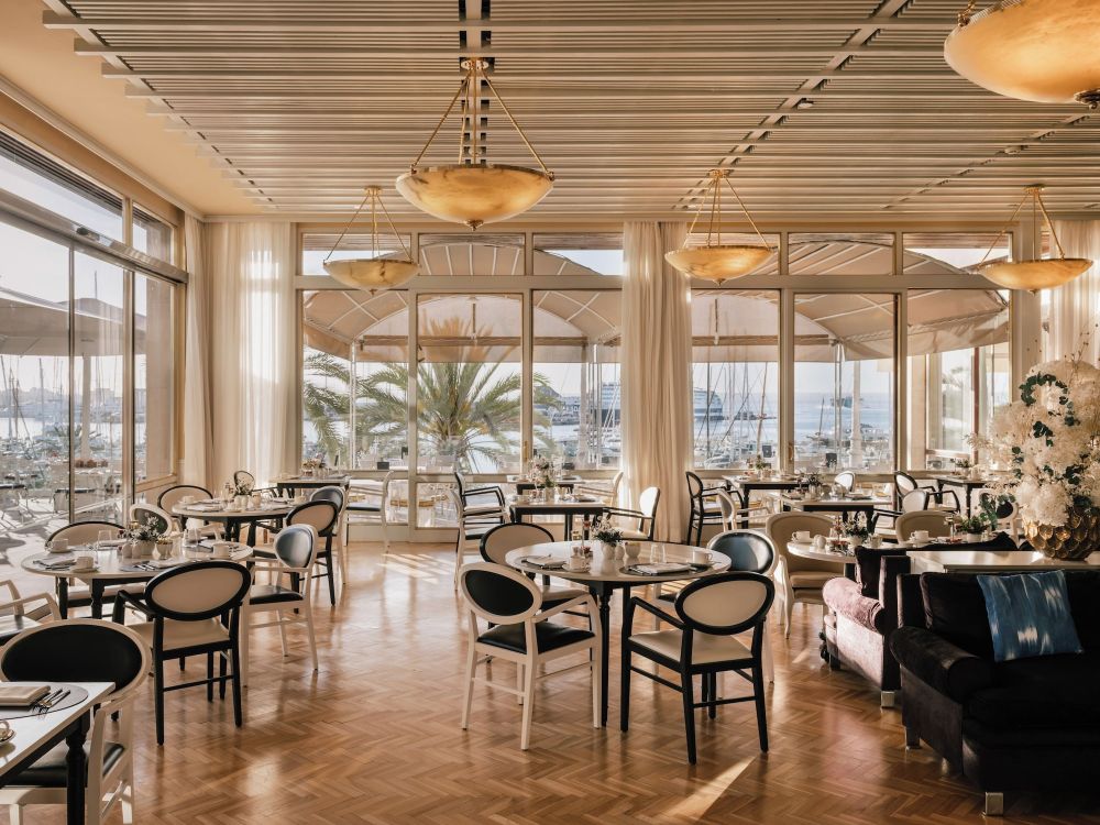 Hotel Victoria Gran Meliá Over view