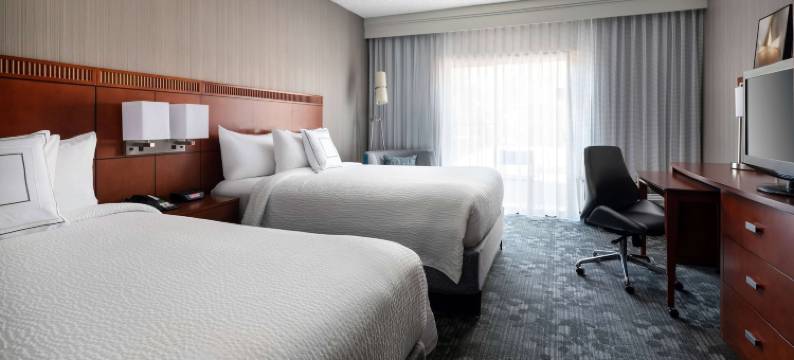 凤凰城卡梅尔巴克索尼斯塔精选酒店(Sonesta Select Phoenix Camelback)图片