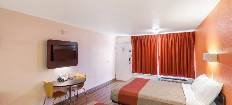 德州沃斯堡6号汽车旅馆-牛肉城(Motel 6 Fort Worth, TX - Stockyards)图片