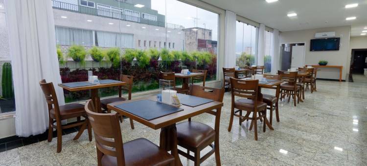 菲尼克斯良好度假屋酒店(Fênix Hotel BOM Retiro)图片