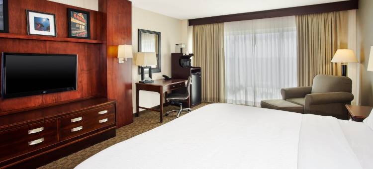 Holiday Inn 大学广场，草地滚球场(Holiday Inn University Plaza-Bowling Green)图片