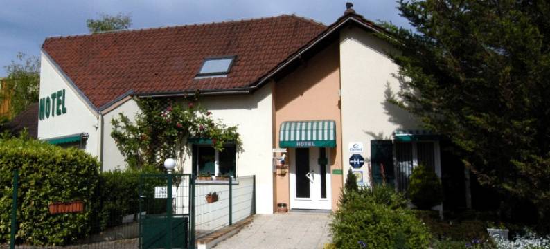 维拉酒店(Villa Hotel)图片