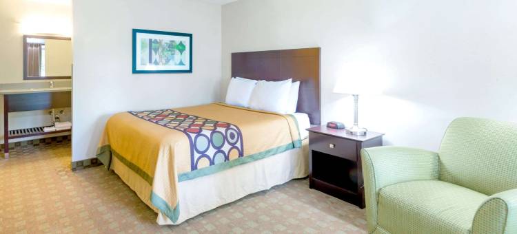 白河交叉路口温德姆速8酒店(Super 8 by Wyndham White River Junction)图片