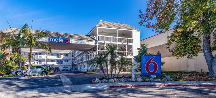芳泉谷亨廷顿海滩区6号汽车旅馆(Motel 6 Fountain Valley, CA - Huntington Beach Area)图片