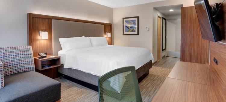 智选假日套房酒店西长分公司(Holiday Inn Express & Suites West Long Branch - Eatontown)图片