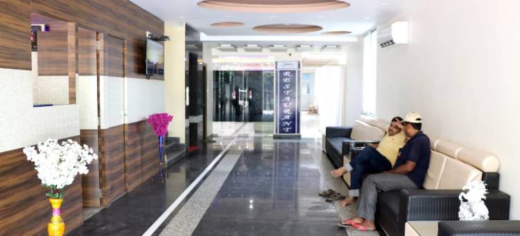 维纳雅克酒店(Hotel Vinayak)图片