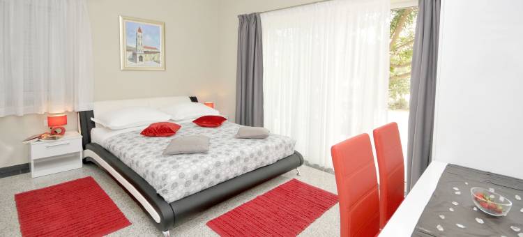 特罗吉尔公寓酒店(Apartmani Trogir)图片
