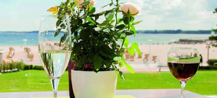 旅者之家滨海酒店(Maritim Strandhotel Travemünde)图片