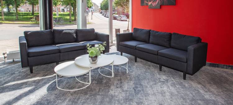 DORMERO巴根图姆吕讷堡酒店(Dormero Hotel Bargenturm Lüneburg)图片