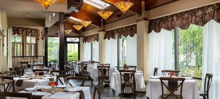 梅多布鲁克旅馆(Meadowbrook Inn)图片