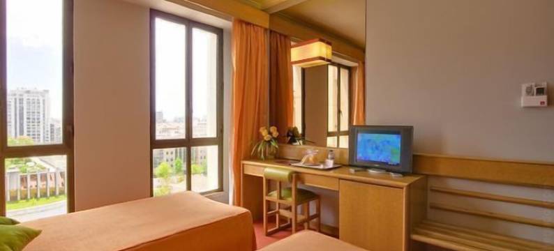 阿利夫坎普佩奇诺酒店(Hotel Alif Campo Pequeno)图片