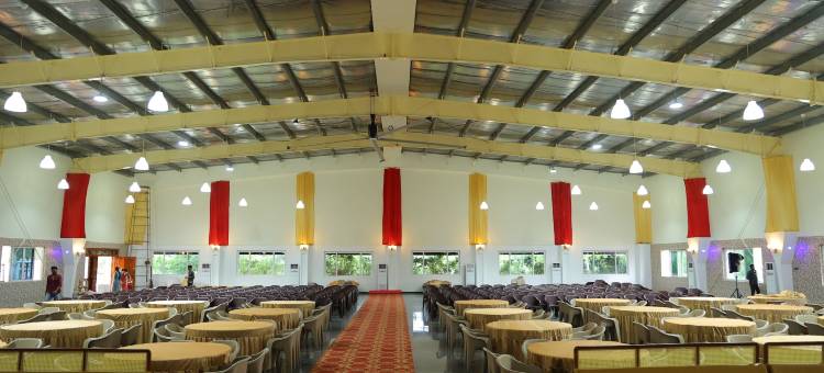 提鲁帕提湖谷度假村和温泉(Lake Valley Resort and Spa Tirupati, 27 Kms from Talakona Waterfall)图片