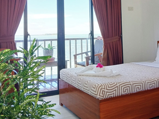 娜鲁萱岛度假村