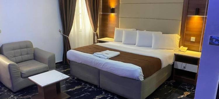 普雷斯肯城堡欧佩比酒店(Presken Hotels, Opebi - Castle)图片