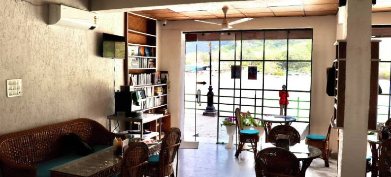 恒河的Maayaa旅馆(Maayaa Inn by Ganges)图片