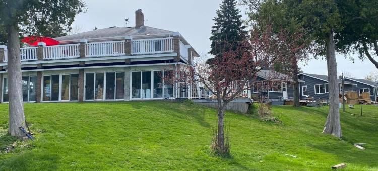 Myriad Fins小屋和码头(Myriad Fins Cottage and Marina)图片