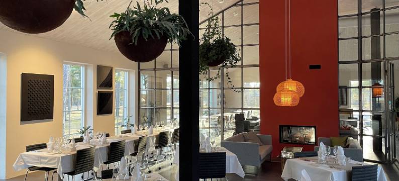 斯特拉达喀尔酒店与餐厅(Strandakar Hotell & Restaurang)图片