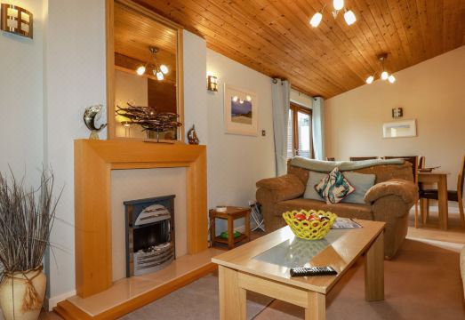 4 the Glade Hotel Overview