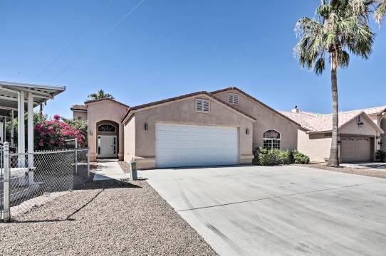 阳光充沛的科罗拉多河的避风港 - 步行至海滩!(Sun-Soaked Colorado River Haven - Walk to Beaches!)