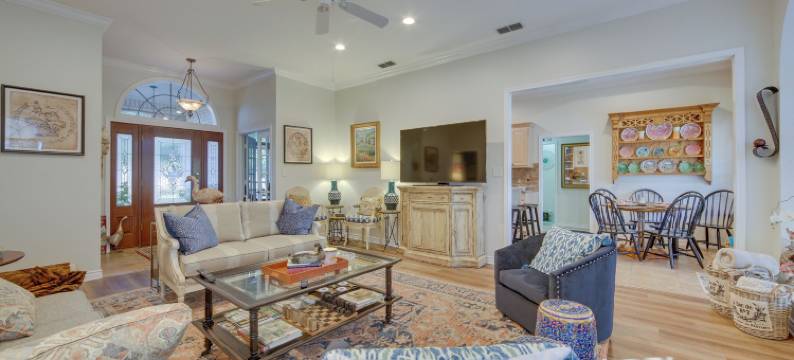 '皇冠鹅'- 布拉德之家，带游泳池和温泉！('The Crown Goose' - Bullard Home w/ Pool & Spa!)图片