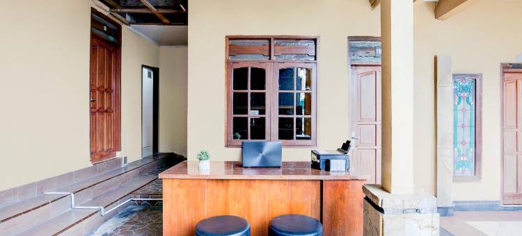 巴厘巴板O酒店靠近塔曼贝鲁昂马杜(原棕榈咖啡旅馆)(Hotel O Balikpapan Near Taman Beruang Madu Formerly Palm Cafe Inn)图片