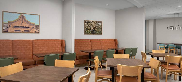 希尔顿欢朋酒店-费耶特维尔布拉格堡(Hampton Inn by Hilton Fayetteville Fort Bragg)图片