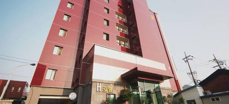 井邑H酒店(Jeongeup H Hotel)图片