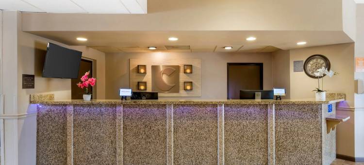 凤凰城西第 27 大道和 I-I0 交接口凯富酒店(Comfort Inn West Phoenix at 27th Ave and I-I0)图片