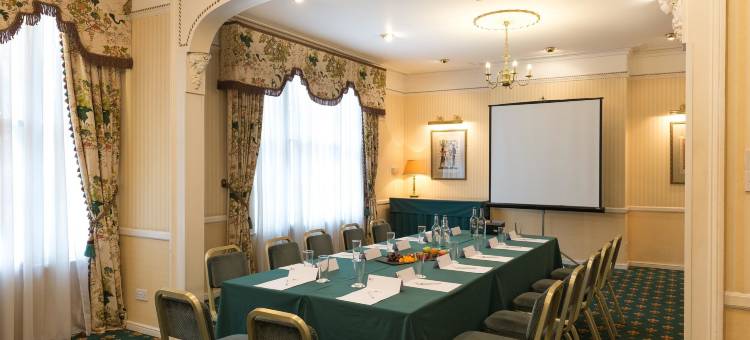 红狮贝斯特韦斯特酒店(Best Western Salisbury Red Lion Hotel)图片