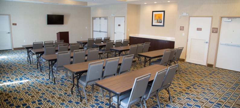 麦金尼希尔顿欢朋酒店(Hampton Inn & Suites McKinney)图片
