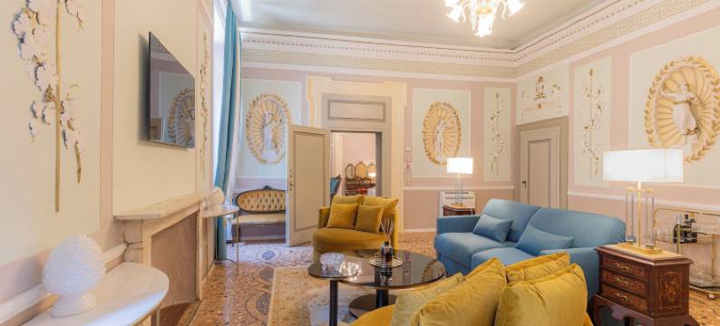 卡莫齐尼宫雷亚尔迪套房(Corte Realdi - Palazzo Camozzini)图片