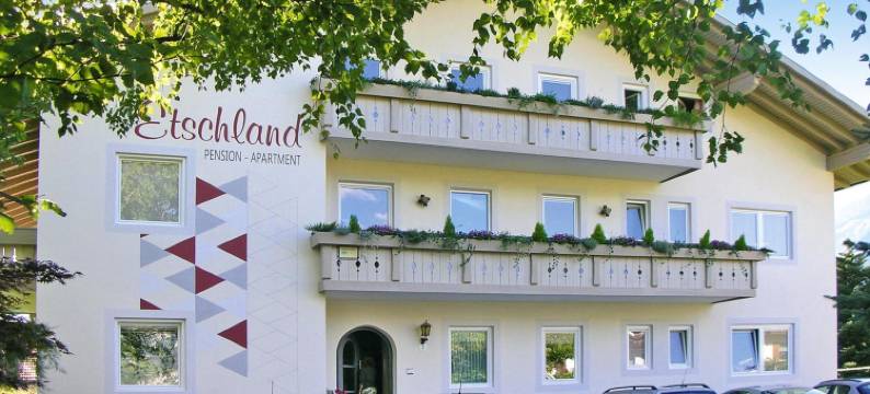 Apartment in Dorf Tirol near Spronser Lakes图片