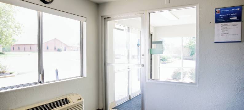 西北托皮卡6号汽车旅馆(Home 6 Motel)图片