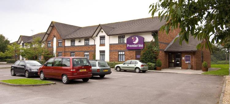 汤顿东普瑞米尔酒店(Premier Inn Taunton East)图片