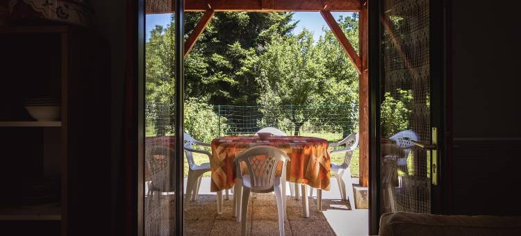 Cottage in Vézac with Pool & River Nearby图片