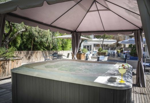 Hôtel Mercure AjaccioHotel Overview