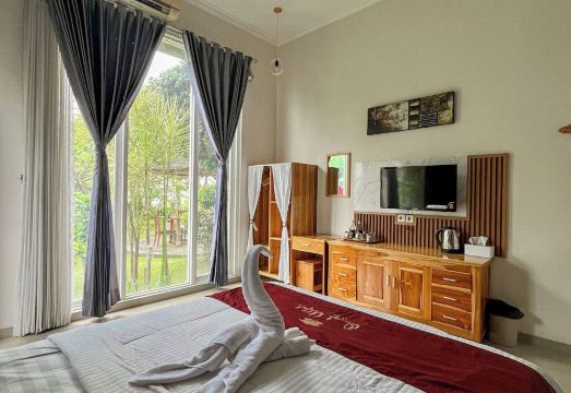 Omah Ulfah HomestayHotel Overview