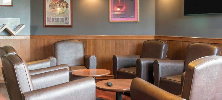 宜必思法莱斯诺曼底之心酒店(ibis Falaise Coeur de Normandie)图片