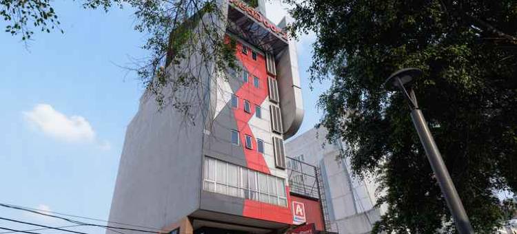 红多兹Plus酒店@坦林(RedDoorz Plus @ Thamrin)图片