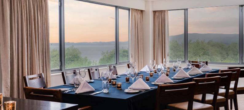 罗托鲁瓦湖畔诺富特酒店(Novotel Rotorua Lakeside)图片