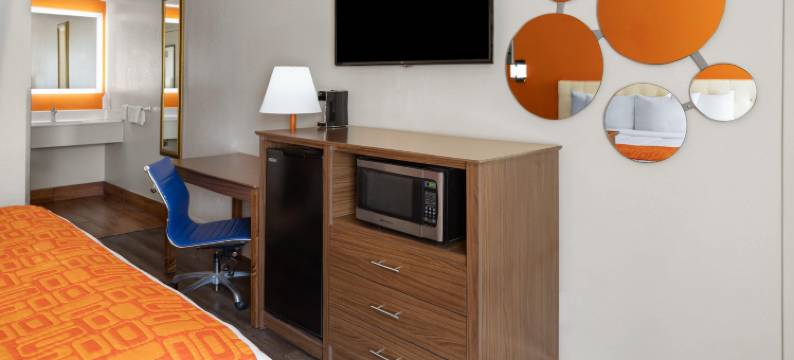 乔治亚州萨凡纳豪生酒店(Howard Johnson by Wyndham Savannah GA)图片