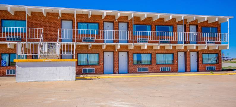 OYO 十字路口旅馆(OYO Crossroads Inn)图片